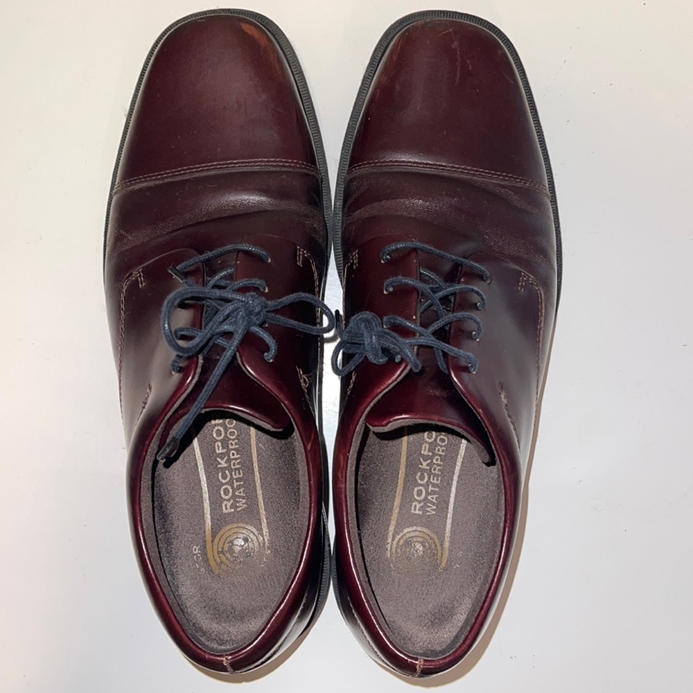 Rockport men’s dress shoes